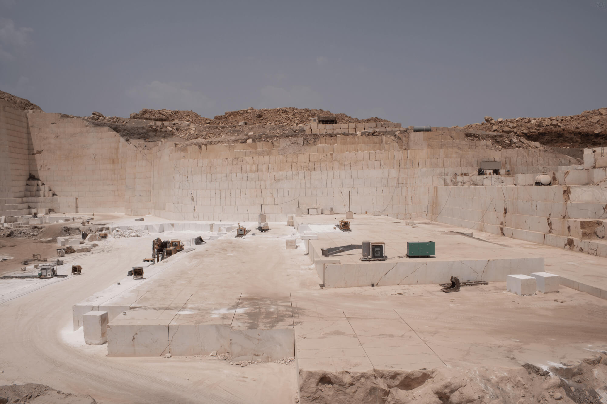 Natural Marble Stone Quarry in Oman Natural Marble Stone Quarry in Oman